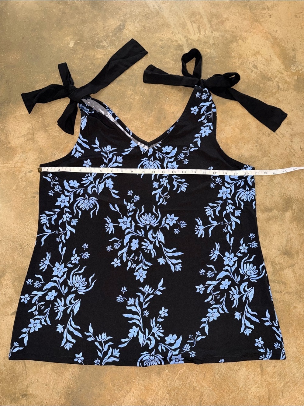 Cato Floral Tie Shoulder Tank Top NWT Black Blue Sleeveless Large - Picture 9 of 10